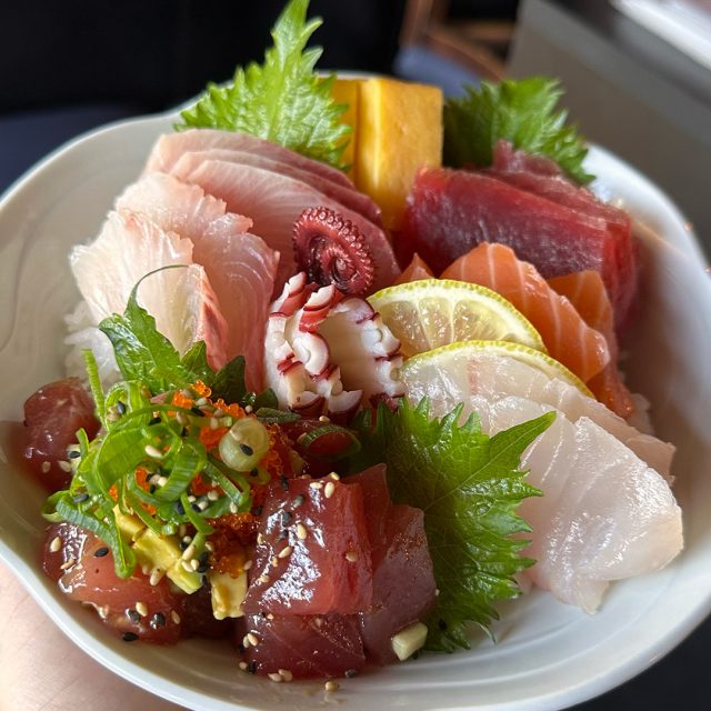 Chirashi Sushi